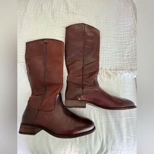 Frye Brown Leather Women's Boots EUC 1776